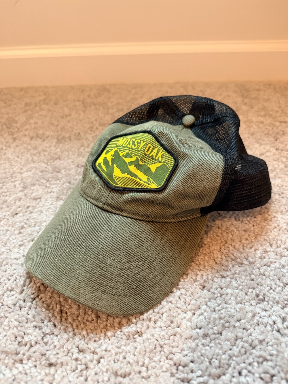 Mossy Oak SnapBack Trucker Hat